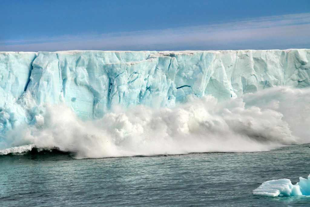 Glaciar derritiéndose 